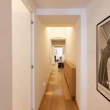 Trevi House