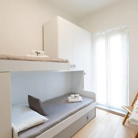 Trevi House *
