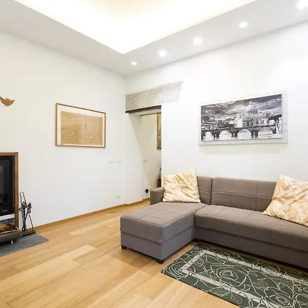 Trevi House